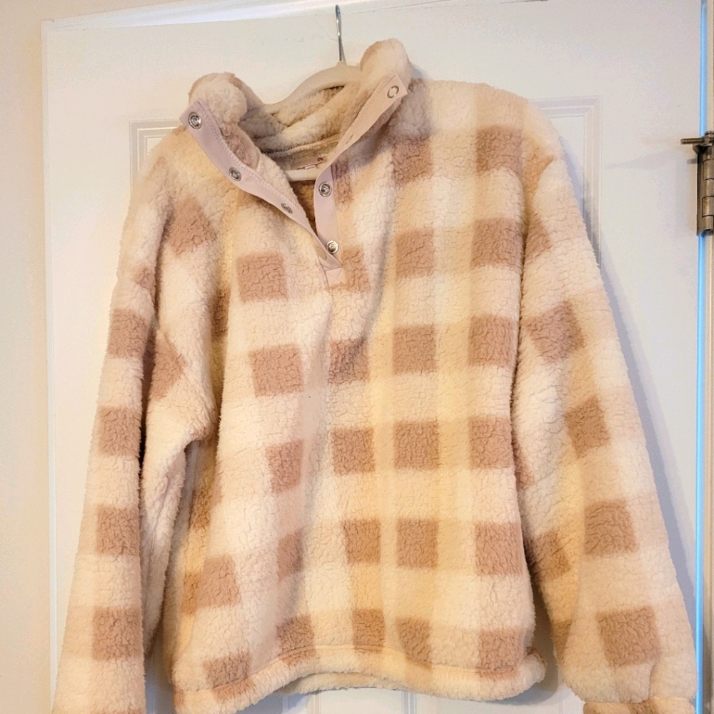 Plaid Sherpa pullover